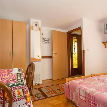 Jaksa Casa de hóspedes Pula