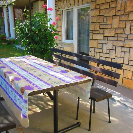 Guest house Jaksa 181